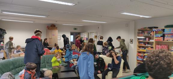 Der Schulklub Ist So Voll Wie Nie Freie Waldorfschule In Chemnitz